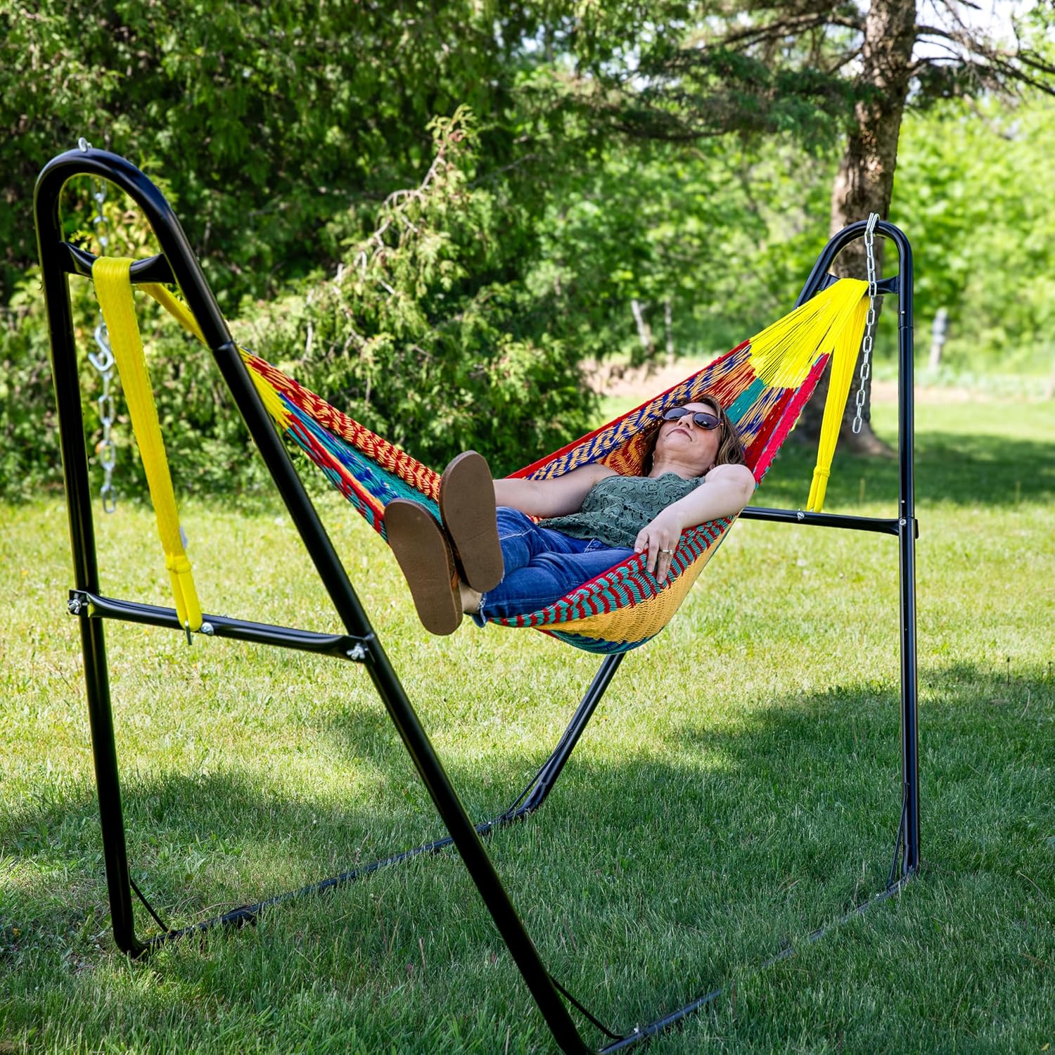 Sunnydaze Handwoven XXL Thick Cord Mayan Double Hammock for Outside - 625-Pound Capacity Heavy-Duty Outdoor Hammock - Multicolor - Image 6
